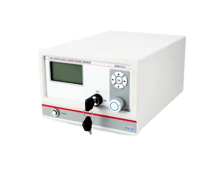 Pilote à diode laser 1.5A CW/pulsé